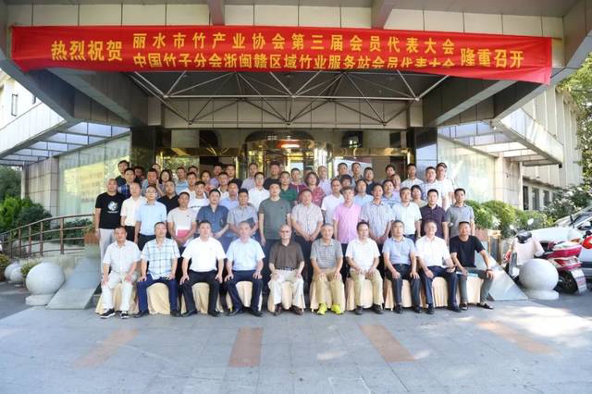 哈尔滨软件开发案例分析:打造高效本地化解决方案